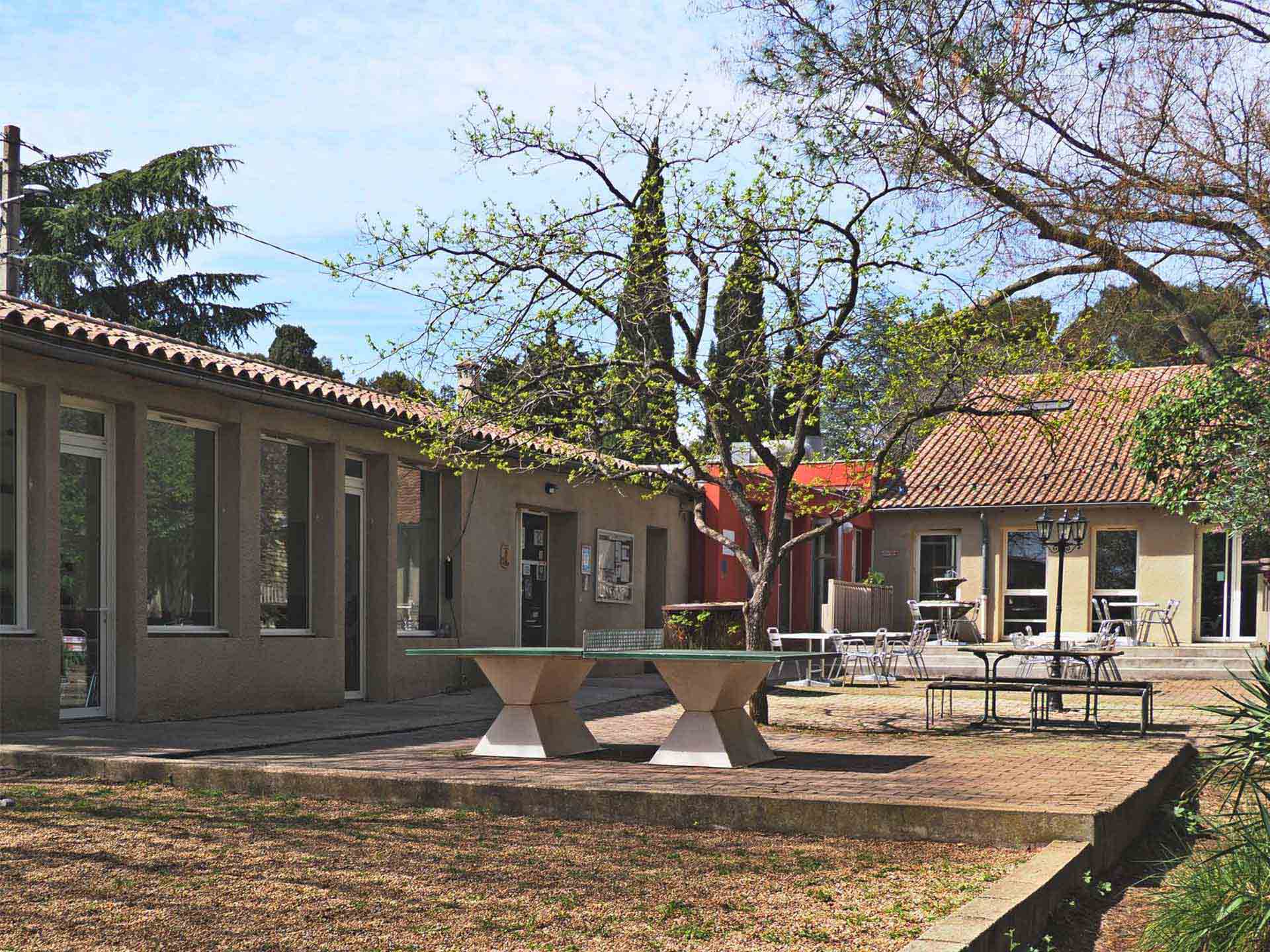 auberge de jeunesse Nîmes