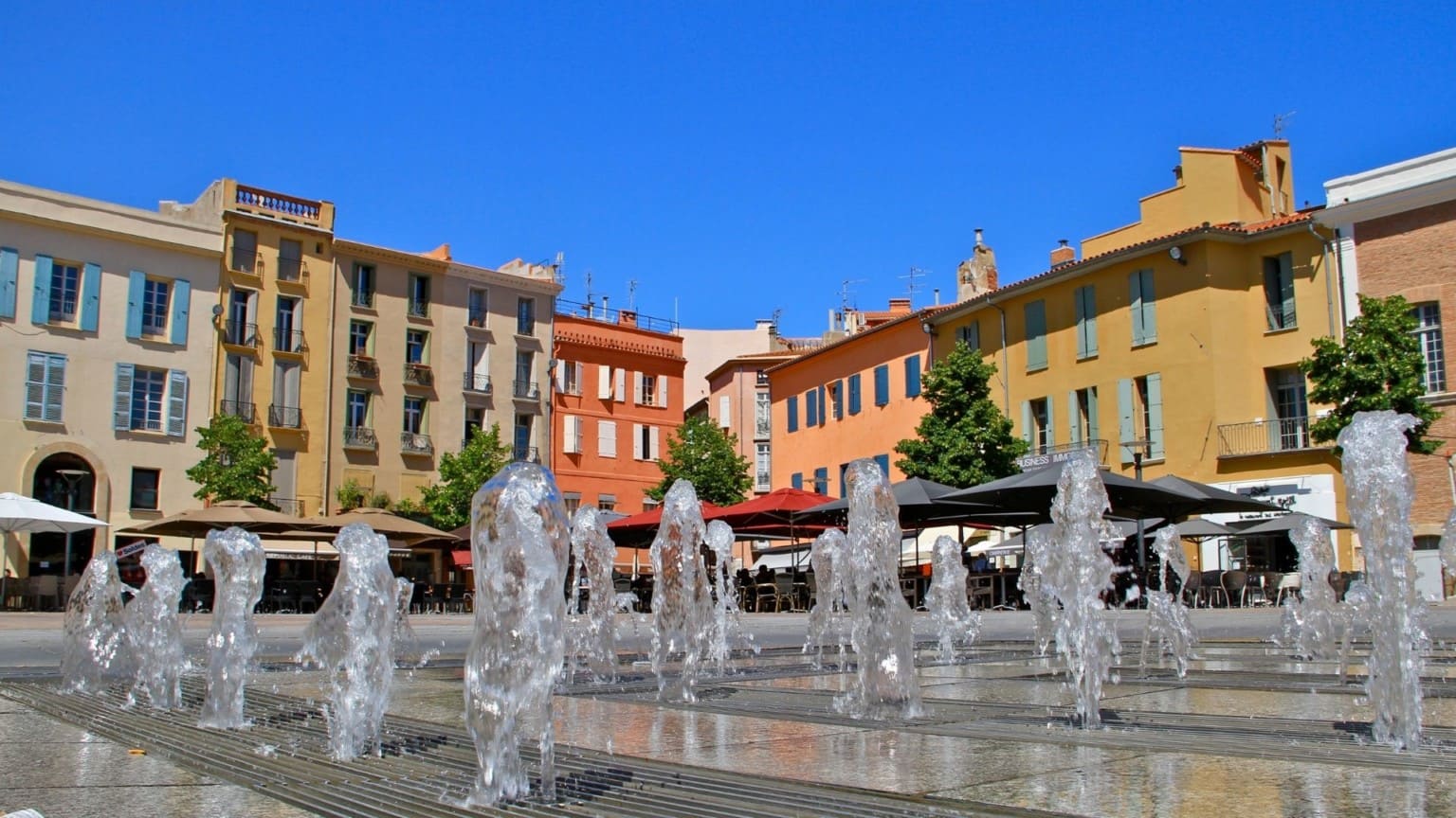 centre ville balade tourisme auberge de jeunesse perpignan