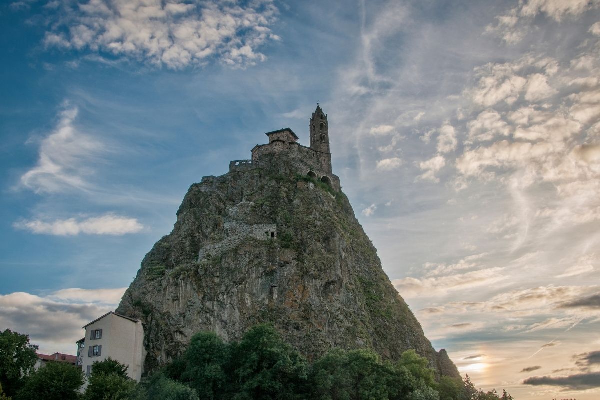 auberge de jeunesse le puy du vezelay